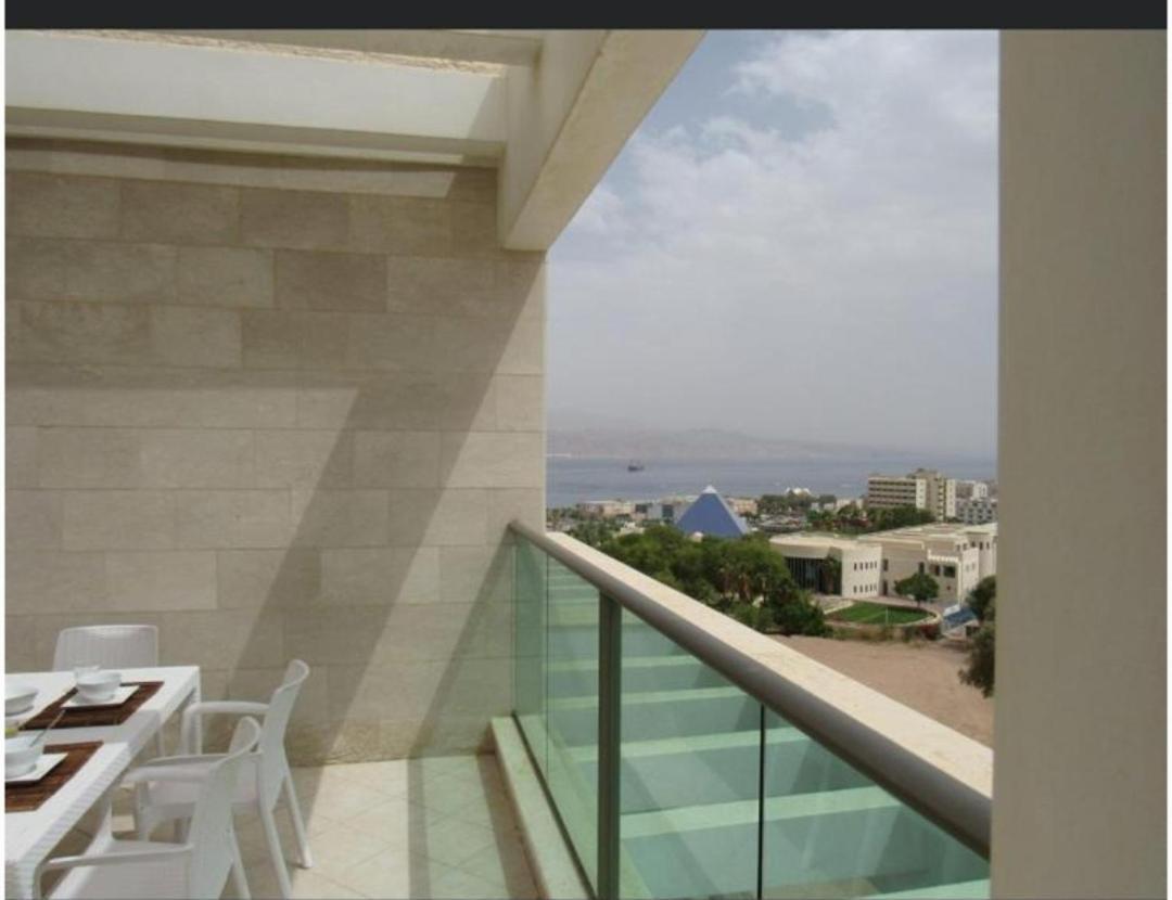 Exclusive Top Luxury Penthouse Near The Sea With Privat Roof-Pool Apartment Ейлат Екстериор снимка