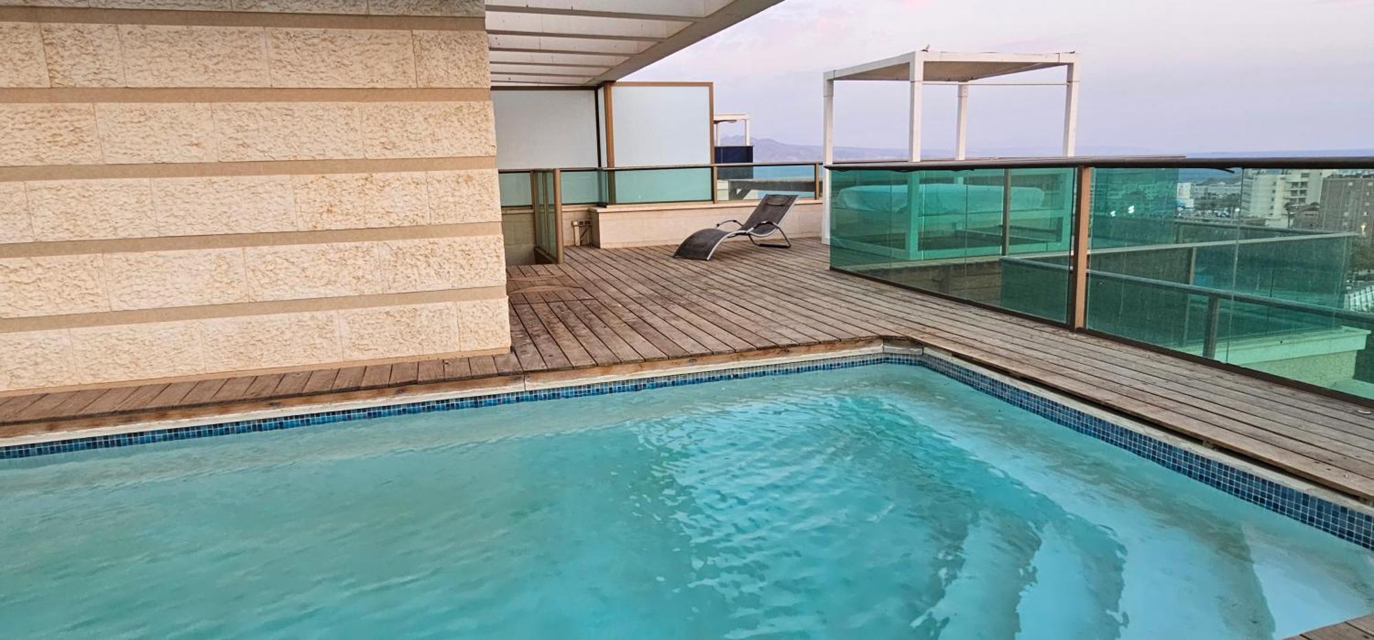 Exclusive Top Luxury Penthouse Near The Sea With Privat Roof-Pool Apartment Ейлат Екстериор снимка