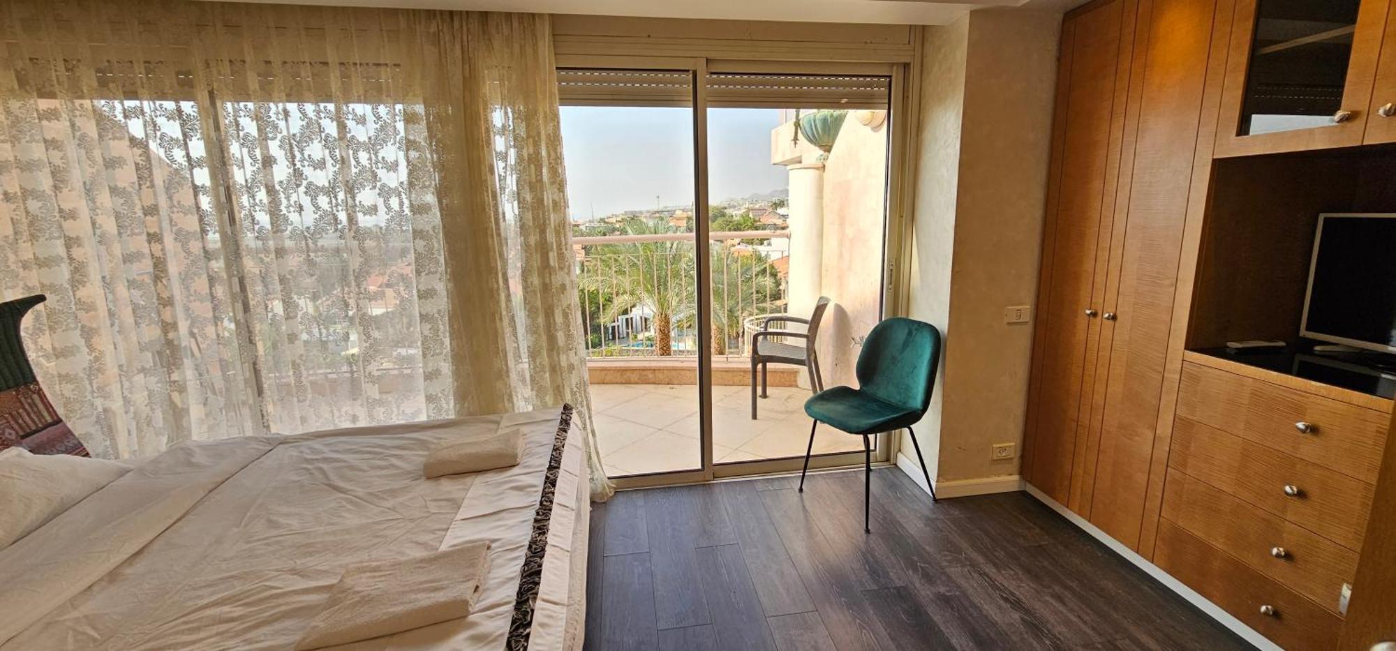 Exclusive Top Luxury Penthouse Near The Sea With Privat Roof-Pool Apartment Ейлат Екстериор снимка